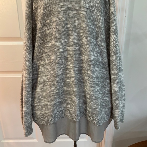 TORRID COLD SHOULDER SWEATER PLUS SIZE 2 - Picture 4 of 11